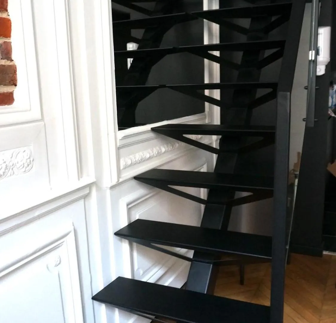 Apartment Superbe Appartement Refait A Neuf, Plein Centre De Lille France